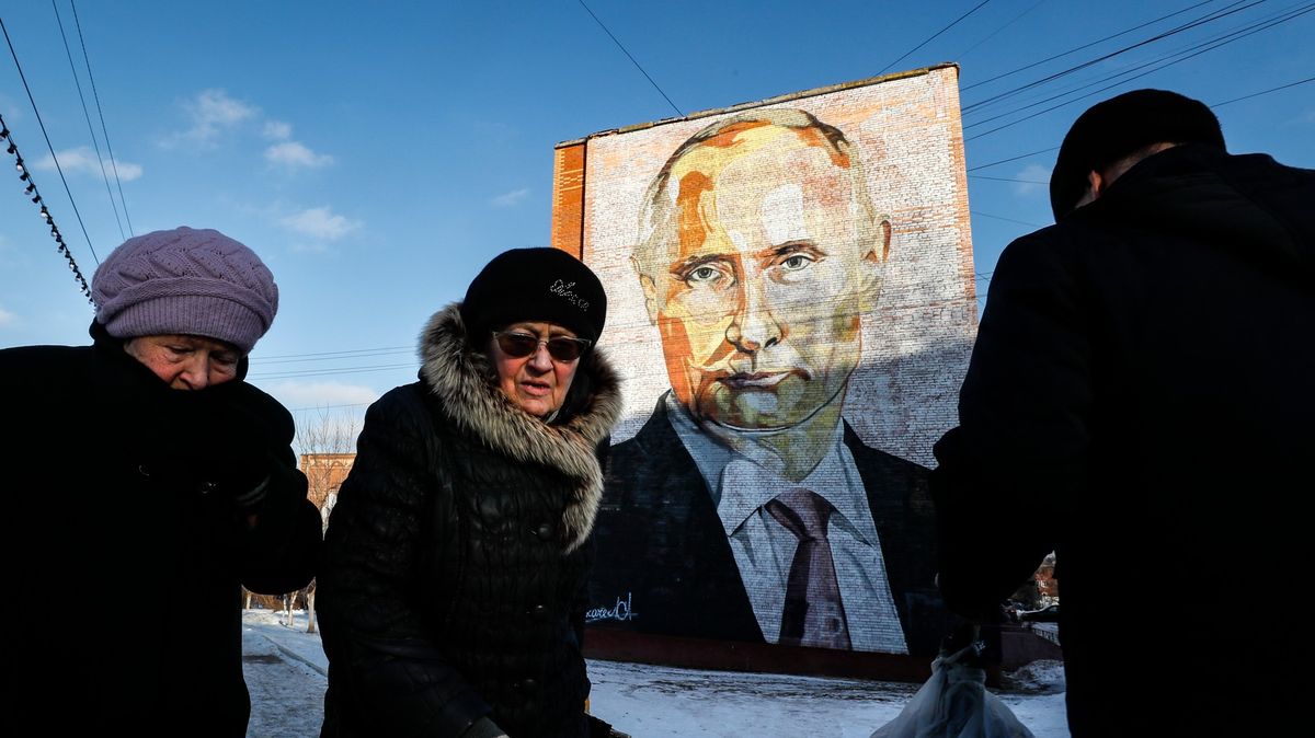 Putin si udržuje vysokou podporu. Rusové očekávají mocenský vzestup země